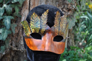 Masque elfique en cuir