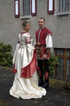 Les costumes de mariés elfique de Dame Fabienne et Sieur Alain