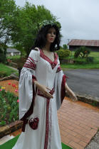 La robe de marie elfique de Dame Priscilla