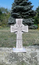 Croix celtique irlandaise, imitation pierre