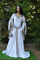 La robe de marie elfique de Dame Virginie