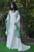 La robe de mariée elfique de Dame Louise