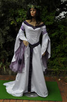 La robe de marie elfique de Dame Aurlie