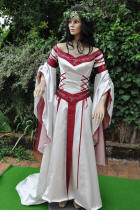 La robe de mariée celtique de Dame Laetitia