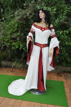 La robe de marie elfique de Dame Marlne